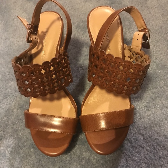 Antonio Melani Wedges - Picture 1 of 8